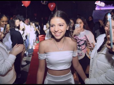 כניסה מיוחדת במועדון לבת מצווה